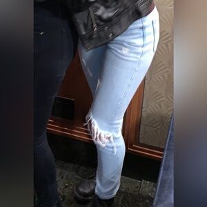 Levi light blue distressed skinny jeans with rip - Women size W26 L28